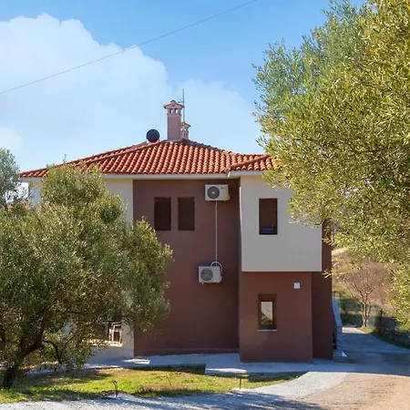 Grandpa's * Nikiti (Sithonia)